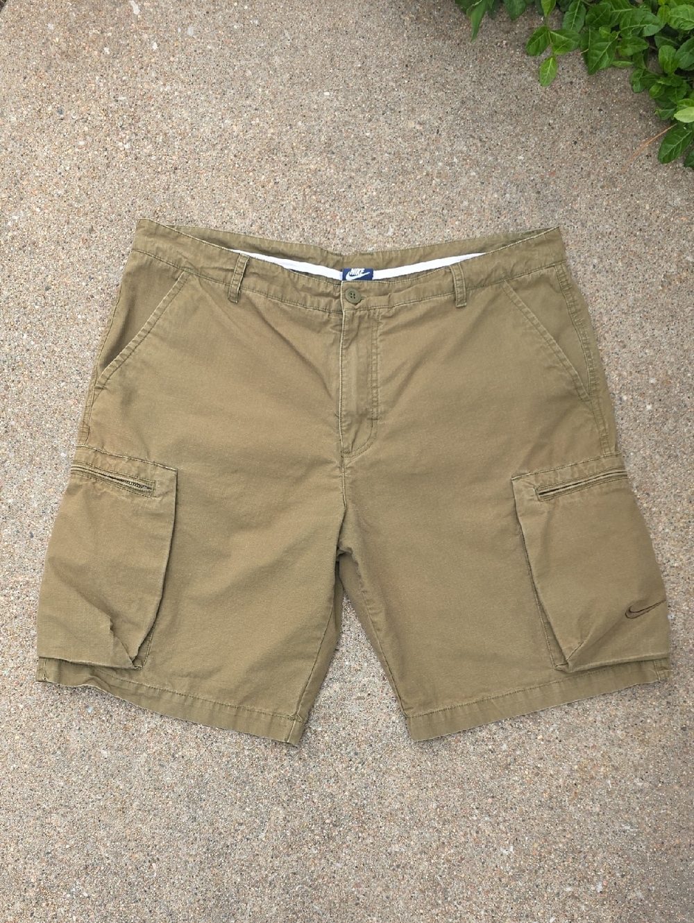 Nike Cotton Canvas Green Khaki Cargo Shorts Size 38